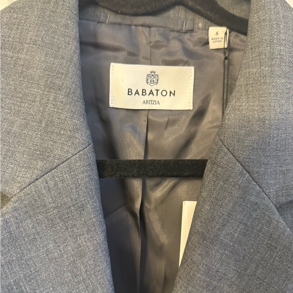 Standout Blazer - (Re)ssential - Picture 6 of 10